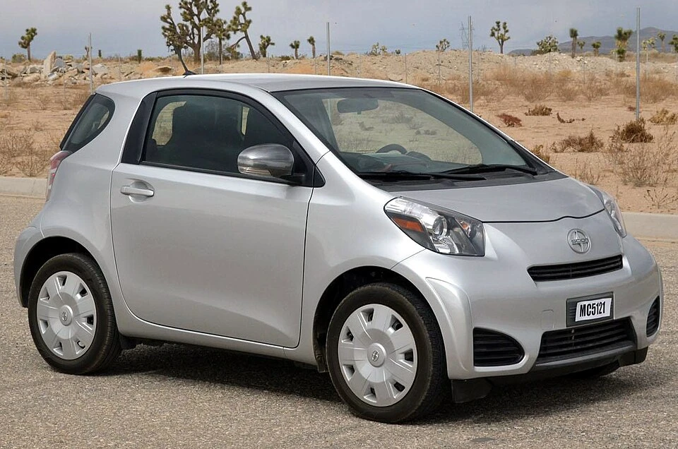 Scion — iQ 2012 - 2015